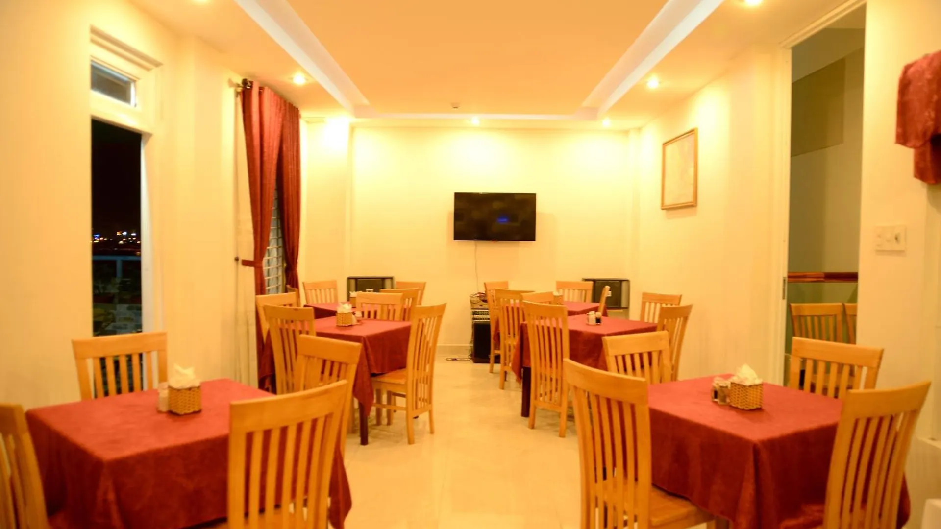 Red Diamond Hotel Da Nang