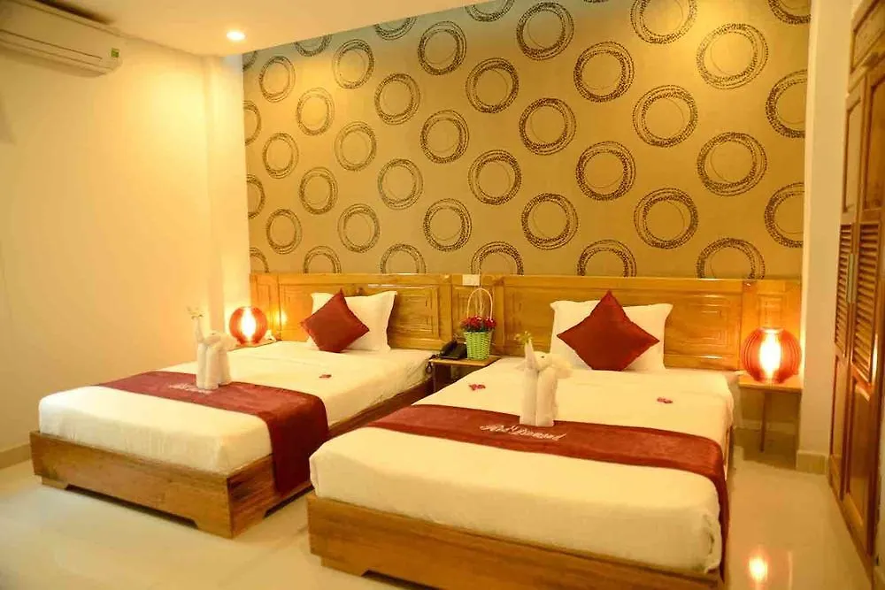 Red Diamond Hotel Da Nang 2*,